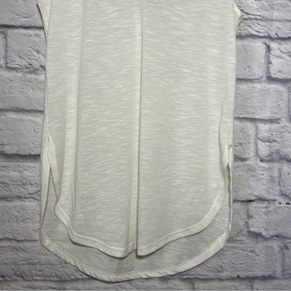 KISMET Victoria Lace Keyhole Back Notched Neck Top Size Extra Small - Picture 5 of 12